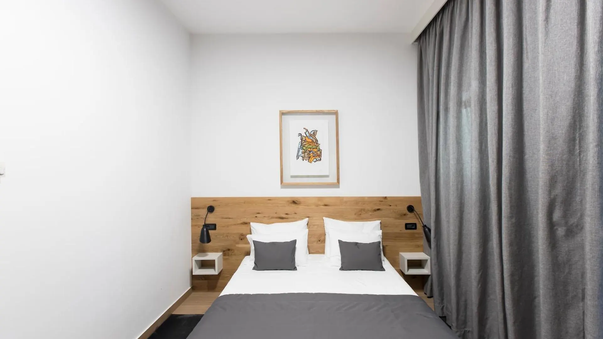 ゲストハウス Rooms Valbandon 2377