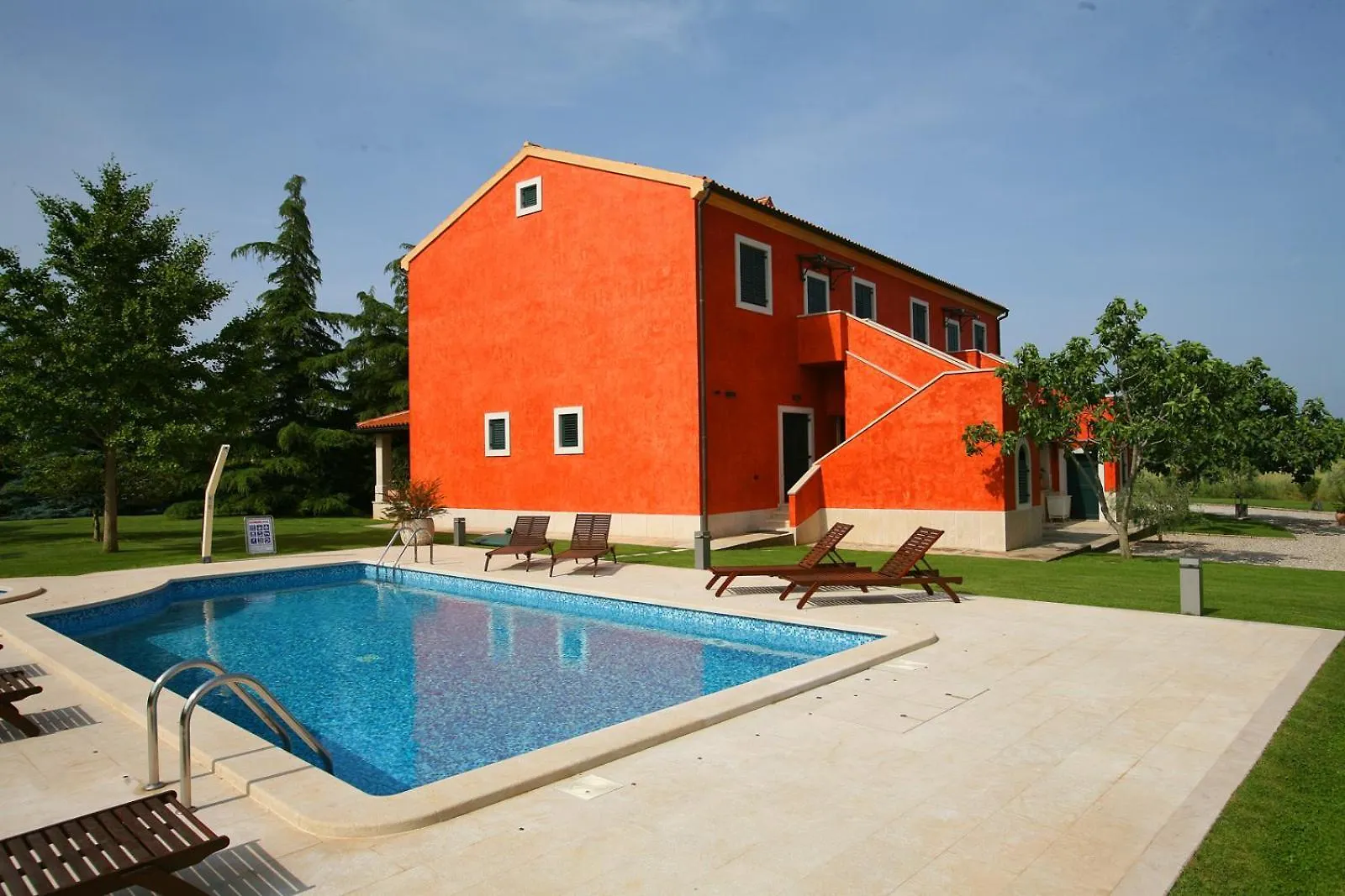 Rooms Valbandon 2377